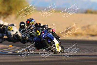 media/Dec-07-2024-CVMA (Sat) [[21c5f1ef85]]/Race 13-Amateur Supersport Middleweight/